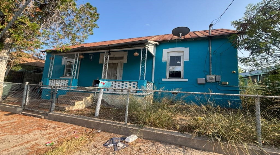 211 Lincoln St, LAREDO, Texas 78040-8545, 2 Bedrooms Bedrooms, 4 Rooms Rooms,1 BathroomBathrooms,Residential,For Sale,211 Lincoln St,20264408