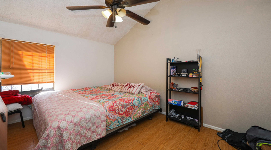 3317 W Fiesta Lp, Laredo, Texas 78043, 4 Bedrooms Bedrooms, 5 Rooms Rooms,2 BathroomsBathrooms,Residential,For Sale,3317 W Fiesta Lp,20264409
