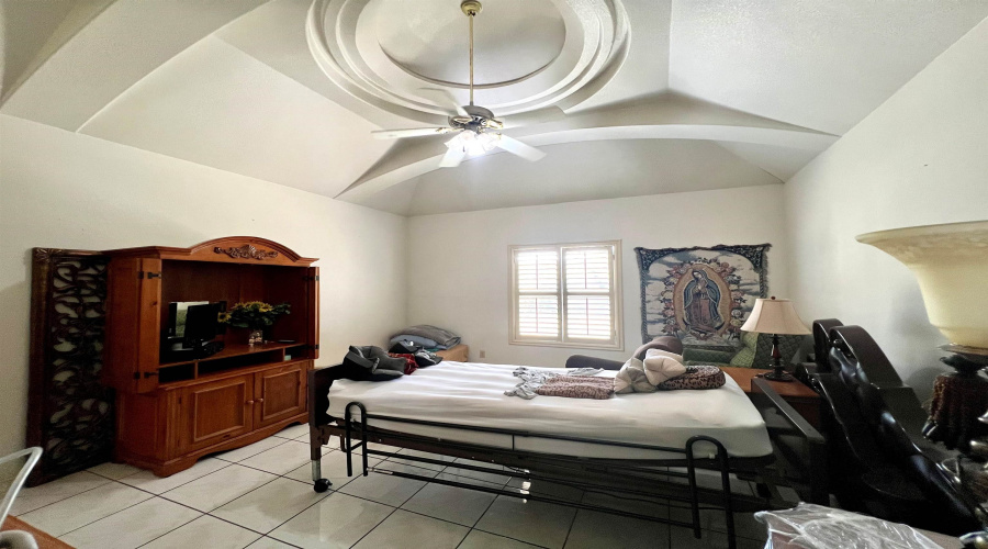 9029 Cliff Loop, LAREDO, Texas 78045, 3 Bedrooms Bedrooms, 6 Rooms Rooms,2 BathroomsBathrooms,Residential,For Sale,9029 Cliff Loop,20264411