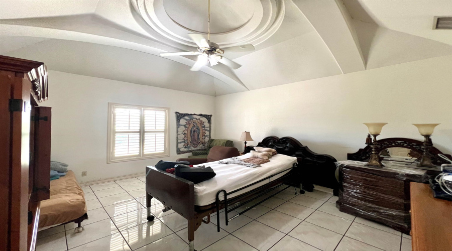 9029 Cliff Loop, LAREDO, Texas 78045, 3 Bedrooms Bedrooms, 6 Rooms Rooms,2 BathroomsBathrooms,Residential,For Sale,9029 Cliff Loop,20264411