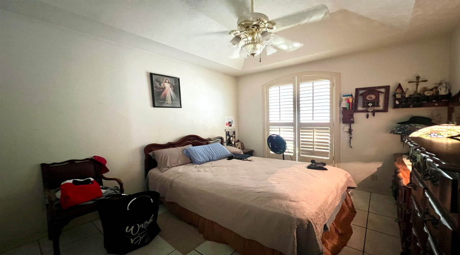 9029 Cliff Loop, LAREDO, Texas 78045, 3 Bedrooms Bedrooms, 6 Rooms Rooms,2 BathroomsBathrooms,Residential,For Sale,9029 Cliff Loop,20264411
