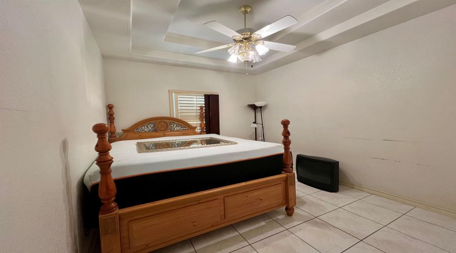 9029 Cliff Loop, LAREDO, Texas 78045, 3 Bedrooms Bedrooms, 6 Rooms Rooms,2 BathroomsBathrooms,Residential,For Sale,9029 Cliff Loop,20264411