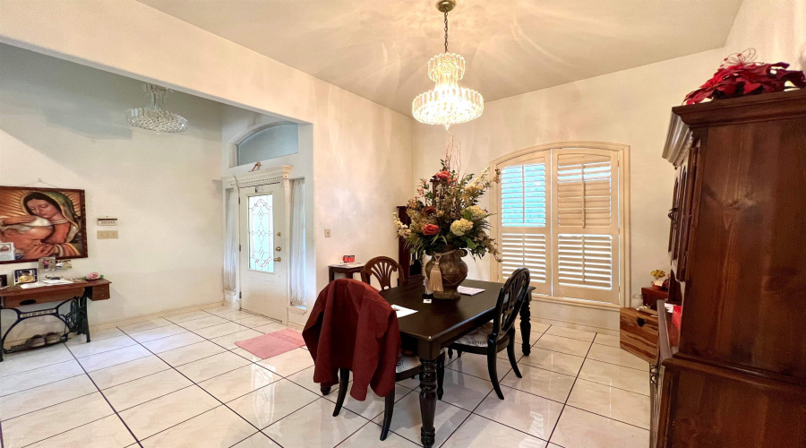 9029 Cliff Loop, LAREDO, Texas 78045, 3 Bedrooms Bedrooms, 6 Rooms Rooms,2 BathroomsBathrooms,Residential,For Sale,9029 Cliff Loop,20264411