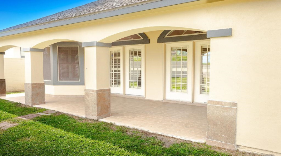 10529 Bear Creek Dr, Laredo, Texas 78045, 3 Bedrooms Bedrooms, 6 Rooms Rooms,2 BathroomsBathrooms,Residential,For Rent,10529 Bear Creek Dr,20264412