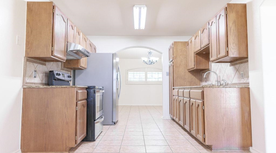 10529 Bear Creek Dr, Laredo, Texas 78045, 3 Bedrooms Bedrooms, 6 Rooms Rooms,2 BathroomsBathrooms,Residential,For Rent,10529 Bear Creek Dr,20264412
