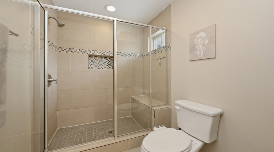 7915 Elka Lp, Laredo, Texas 78045, 3 Bedrooms Bedrooms, 6 Rooms Rooms,2 BathroomsBathrooms,Residential,For Sale,7915 Elka Lp,20264413