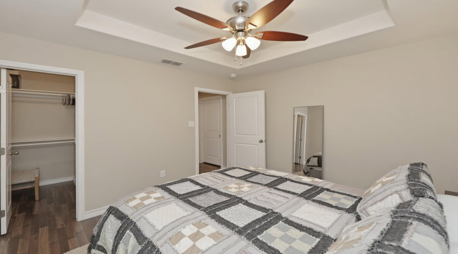 7915 Elka Lp, Laredo, Texas 78045, 3 Bedrooms Bedrooms, 6 Rooms Rooms,2 BathroomsBathrooms,Residential,For Sale,7915 Elka Lp,20264413