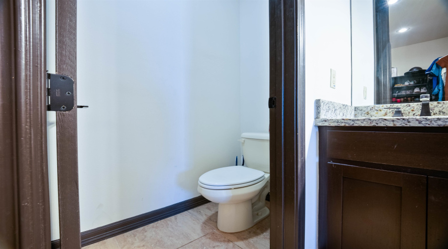 104 Chisos Oak Dr, Laredo, Texas 78045-6854, 3 Bedrooms Bedrooms, 5 Rooms Rooms,2 BathroomsBathrooms,Residential,For Sale,104 Chisos Oak Dr,20264421