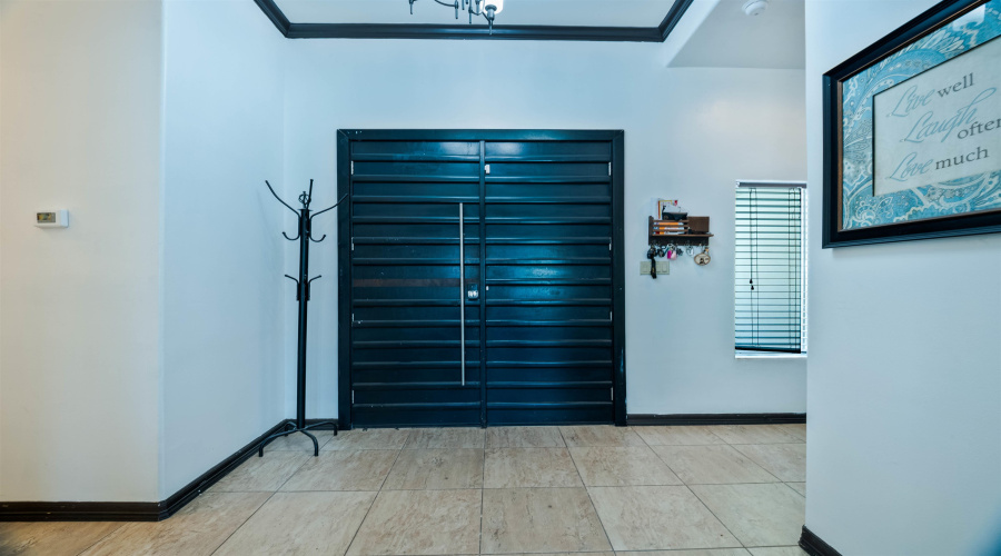 104 Chisos Oak Dr, Laredo, Texas 78045-6854, 3 Bedrooms Bedrooms, 5 Rooms Rooms,2 BathroomsBathrooms,Residential,For Sale,104 Chisos Oak Dr,20264421