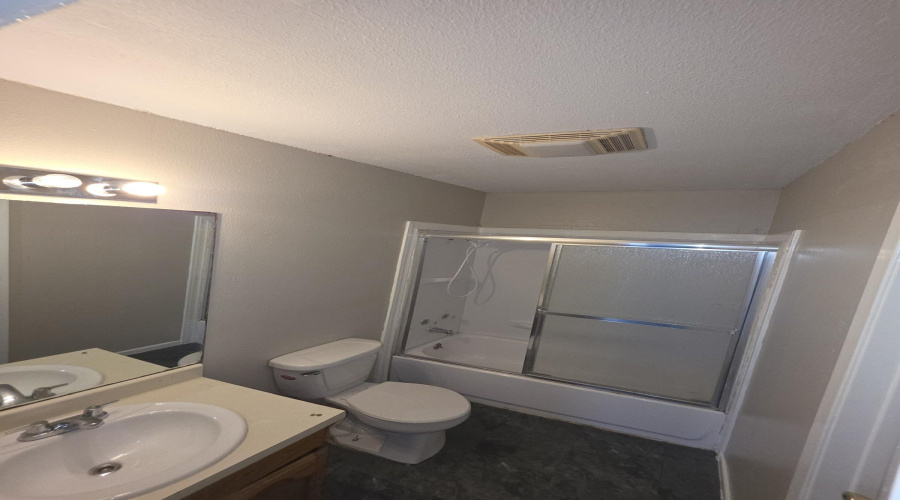 3801 Juarez Ave, Laredo, Texas 78041, ,Multi-family,For Sale,3801 Juarez Ave,20264414