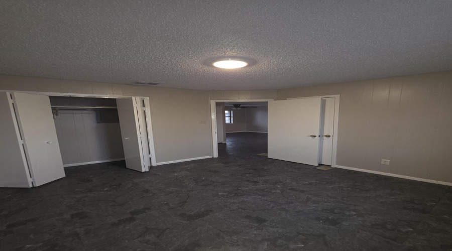 3801 Juarez Ave, Laredo, Texas 78041, ,Multi-family,For Sale,3801 Juarez Ave,20264414