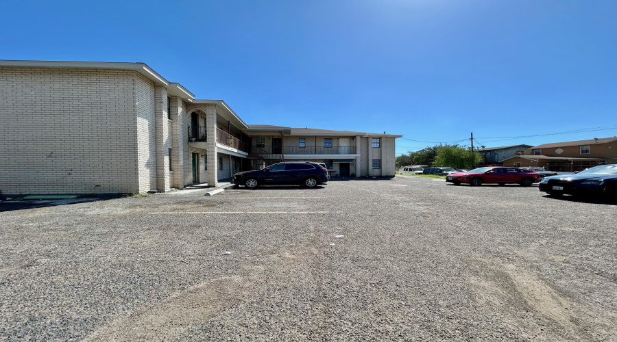 3801 Juarez Ave, Laredo, Texas 78041, ,Multi-family,For Sale,3801 Juarez Ave,20264414