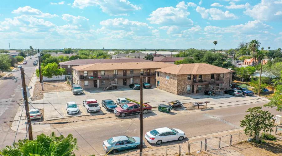 3802 Convent Ave, Laredo, Texas 78041, ,Multi-family,For Sale,3802 Convent Ave,20264419