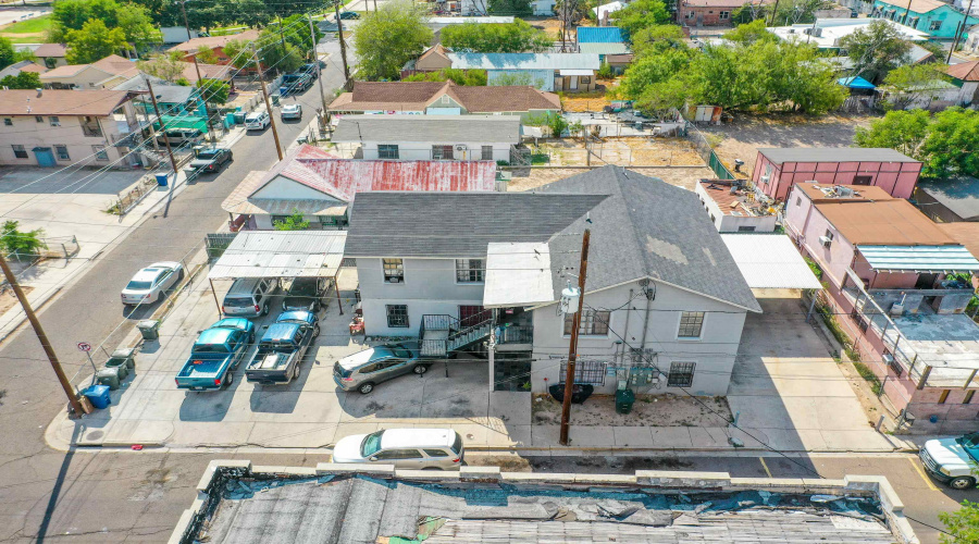 1702 Iturbide St, Laredo, Texas 78040, ,Multi-family,For Sale,1702 Iturbide St,20264420