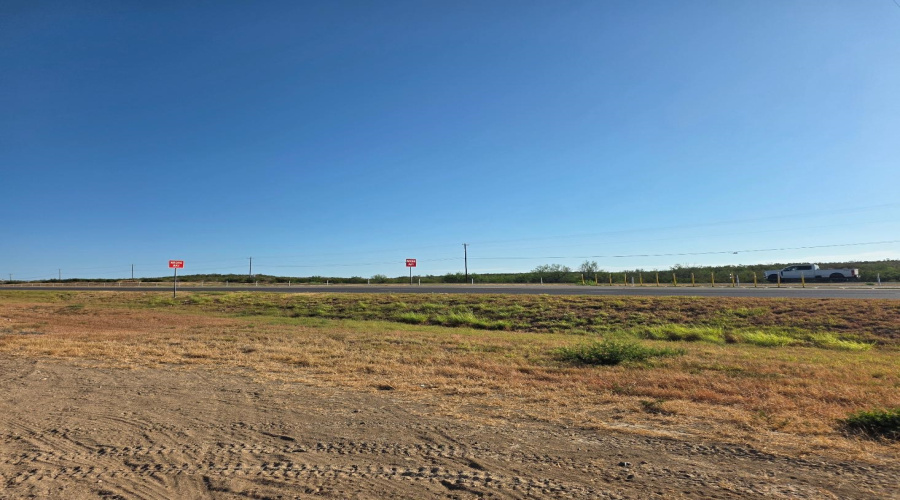 HWY 83 S Mangana-Hein Rd, Laredo, Texas 78043, ,Land,For Sale,HWY 83 S Mangana-Hein Rd,20264430