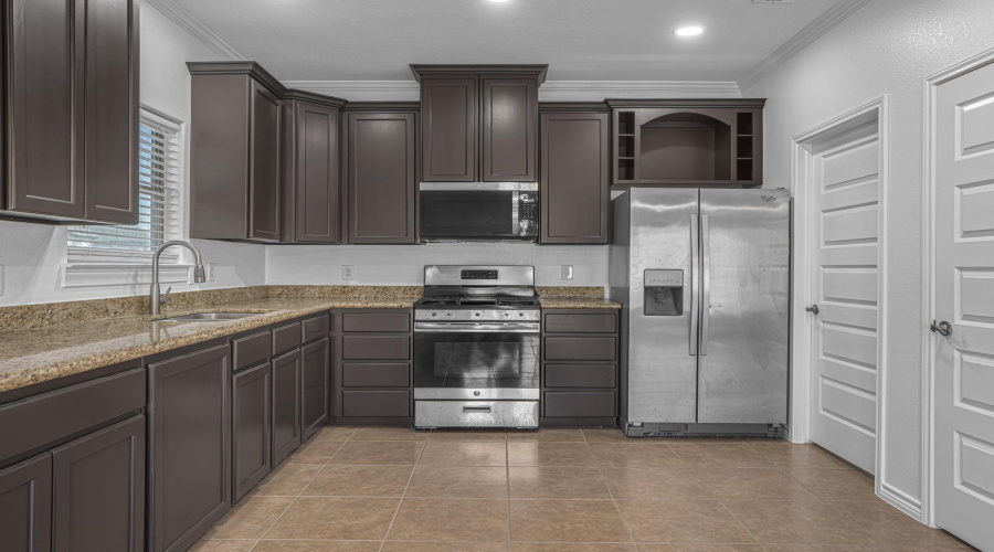 126 Guanajuato Dr., Laredo, Texas 78045, 4 Bedrooms Bedrooms, 8 Rooms Rooms,2 BathroomsBathrooms,Residential,For Sale,126 Guanajuato Dr.,20264427