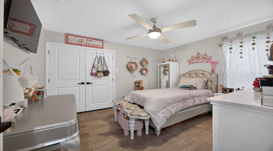 1605 Belgian Blue Lp., Laredo, Texas 78046, 3 Bedrooms Bedrooms, 5 Rooms Rooms,2 BathroomsBathrooms,Residential,For Sale,1605 Belgian Blue Lp.,20264432