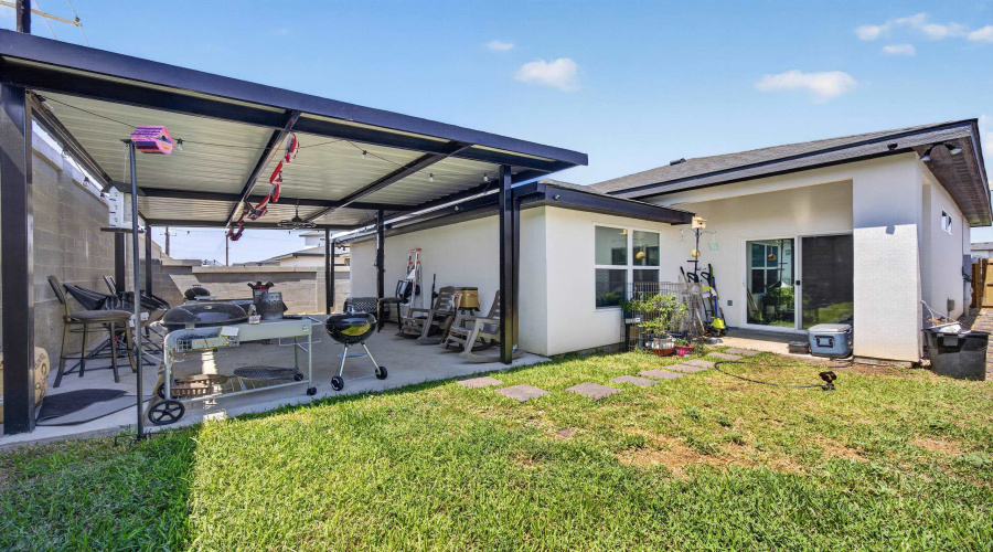 1605 Belgian Blue Lp., Laredo, Texas 78046, 3 Bedrooms Bedrooms, 5 Rooms Rooms,2 BathroomsBathrooms,Residential,For Sale,1605 Belgian Blue Lp.,20264432