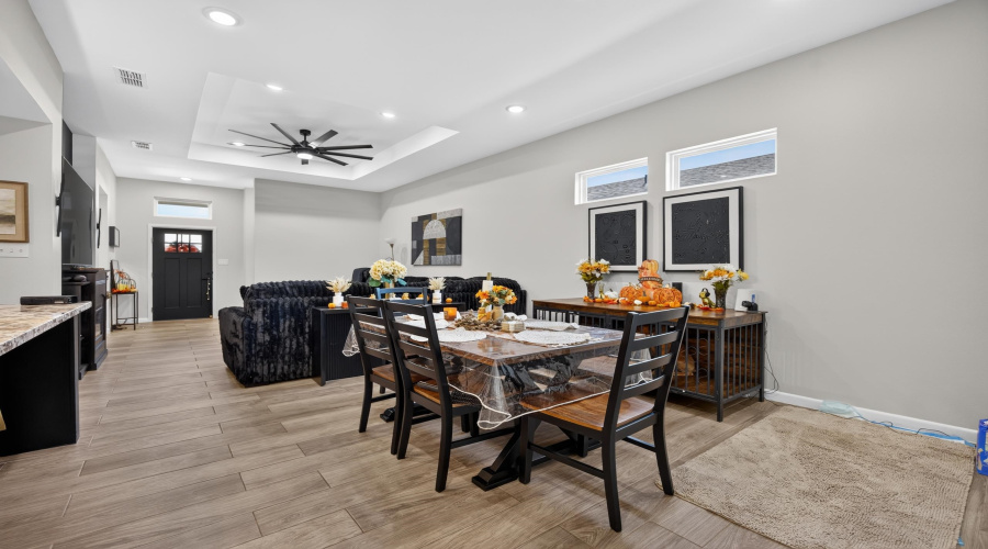 1605 Belgian Blue Lp., Laredo, Texas 78046, 3 Bedrooms Bedrooms, 5 Rooms Rooms,2 BathroomsBathrooms,Residential,For Sale,1605 Belgian Blue Lp.,20264432