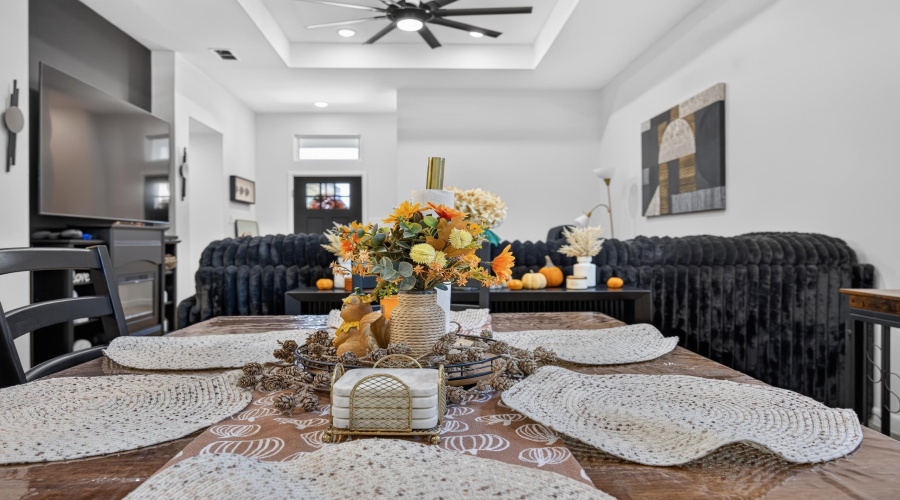 1605 Belgian Blue Lp., Laredo, Texas 78046, 3 Bedrooms Bedrooms, 5 Rooms Rooms,2 BathroomsBathrooms,Residential,For Sale,1605 Belgian Blue Lp.,20264432