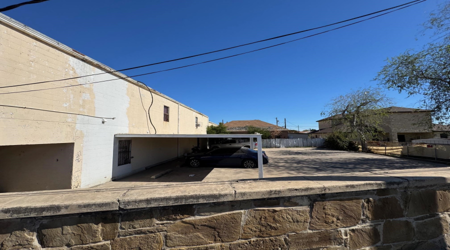 920 San Ygnacio Ave., Laredo, Texas 78040, ,Multi-family,For Sale,920 San Ygnacio Ave.,20264428