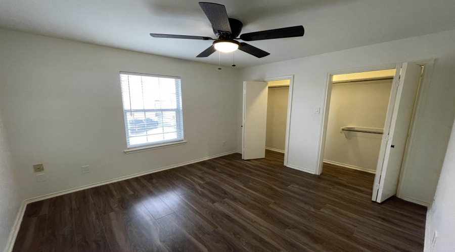 4018 N Meadow Ave, LAREDO, Texas 78041, 2 Bedrooms Bedrooms, 4 Rooms Rooms,1 BathroomBathrooms,Residential,For Rent,4018 N Meadow Ave,20264435