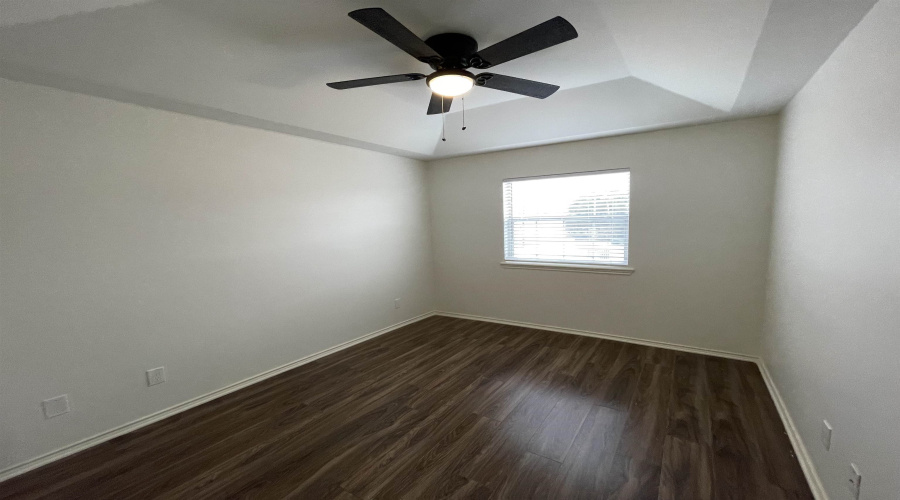 4018 N Meadow Ave, LAREDO, Texas 78041, 2 Bedrooms Bedrooms, 4 Rooms Rooms,1 BathroomBathrooms,Residential,For Rent,4018 N Meadow Ave,20264435