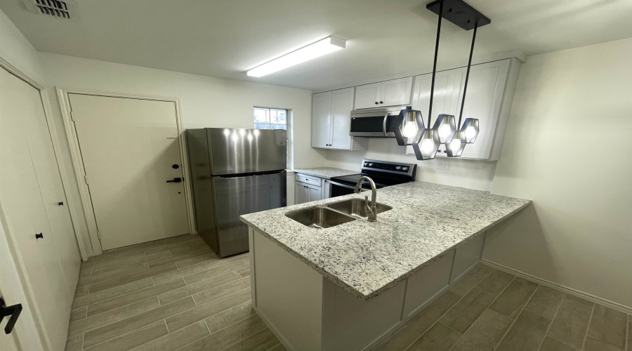 4018 N Meadow Ave, LAREDO, Texas 78041, 2 Bedrooms Bedrooms, 4 Rooms Rooms,1 BathroomBathrooms,Residential,For Rent,4018 N Meadow Ave,20264435