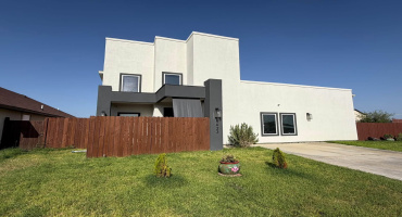 5423 Capilla St., Laredo, Texas 78046, 3 Bedrooms Bedrooms, 6 Rooms Rooms,2 BathroomsBathrooms,Residential,For Sale,5423 Capilla St.,20264437 5423 Capilla St., Laredo, Texas 78046, 3 Bedrooms Bedrooms, 6 Rooms Rooms,2 BathroomsBathrooms,Residential,For Sale,5423 Capilla St.,20264437