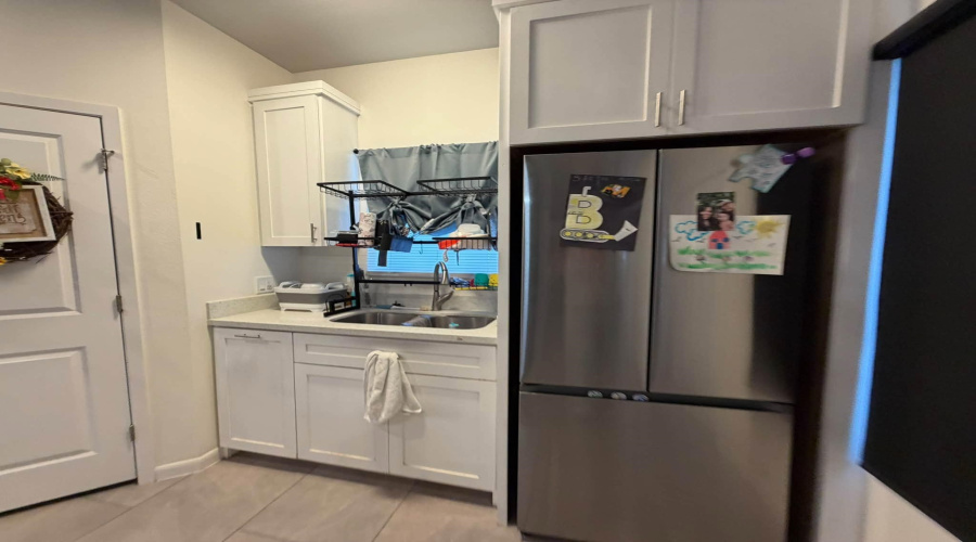 5423 Capilla St., Laredo, Texas 78046, 3 Bedrooms Bedrooms, 6 Rooms Rooms,2 BathroomsBathrooms,Residential,For Sale,5423 Capilla St.,20264437