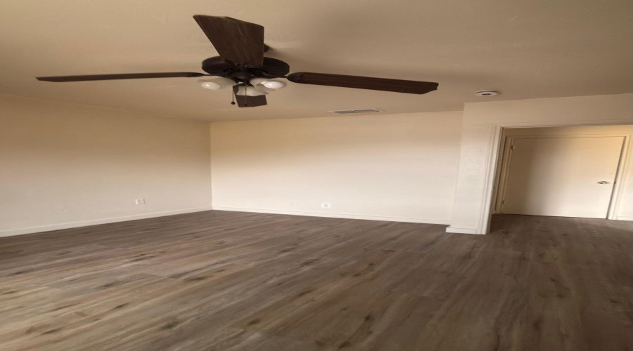 2901 Thurman St, Laredo, Texas 78046, ,Multi-family,For Sale,2901 Thurman St,20264439