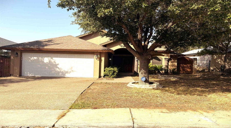 116 Knoll Ave, Laredo, Texas 78045, 3 Bedrooms Bedrooms, 6 Rooms Rooms,2 BathroomsBathrooms,Residential,For Rent,116 Knoll Ave,20264446