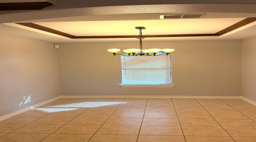 116 Knoll Ave, Laredo, Texas 78045, 3 Bedrooms Bedrooms, 6 Rooms Rooms,2 BathroomsBathrooms,Residential,For Rent,116 Knoll Ave,20264446
