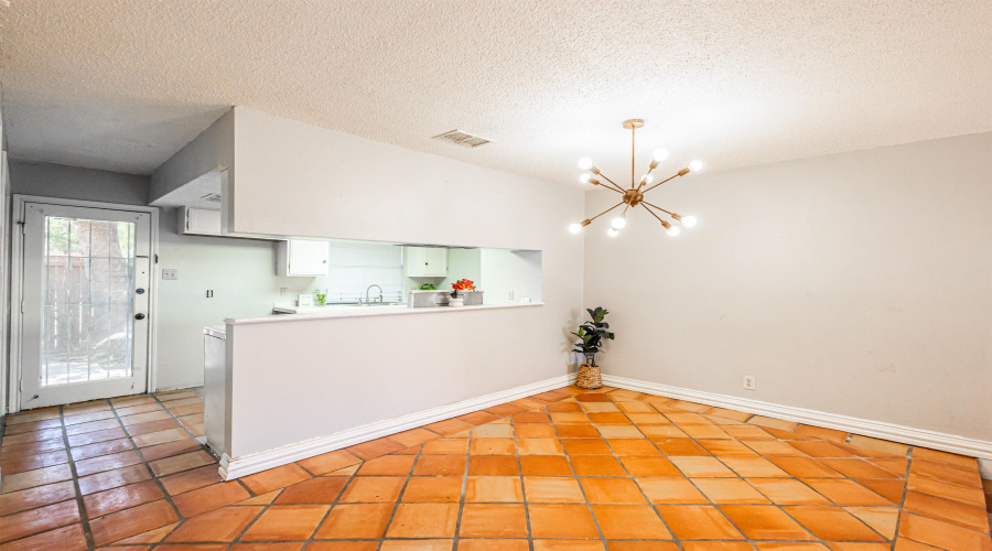 5500 McPherson Rd, LAREDO, Texas 78041, 2 Bedrooms Bedrooms, 4 Rooms Rooms,1 BathroomBathrooms,Residential,For Sale,5500 McPherson Rd,20264448