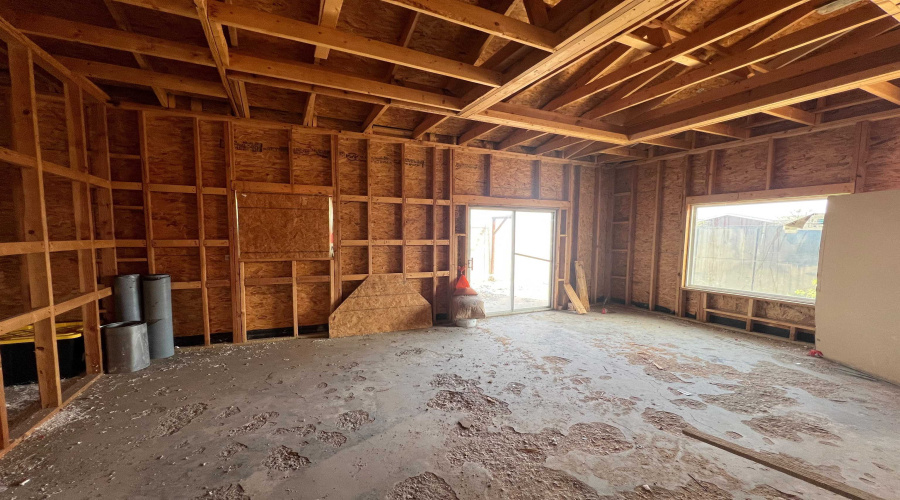 2510 Canelo Dr., Laredo, Texas 78046, 3 Bedrooms Bedrooms, 4 Rooms Rooms,2 BathroomsBathrooms,Residential,For Sale,2510 Canelo Dr.,20264449