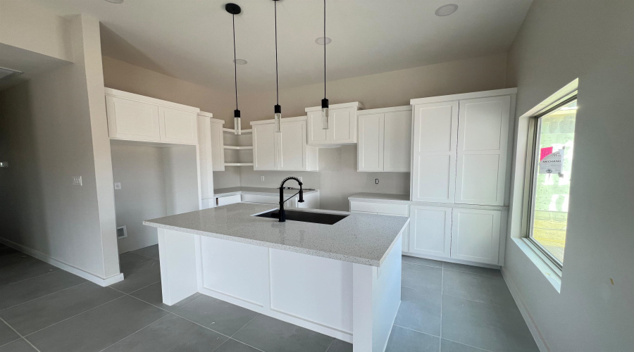 1635 Curriculum Ct., laredo, Texas 78046, 3 Bedrooms Bedrooms, 4 Rooms Rooms,2 BathroomsBathrooms,Residential,For Sale,1635 Curriculum Ct.,20264450