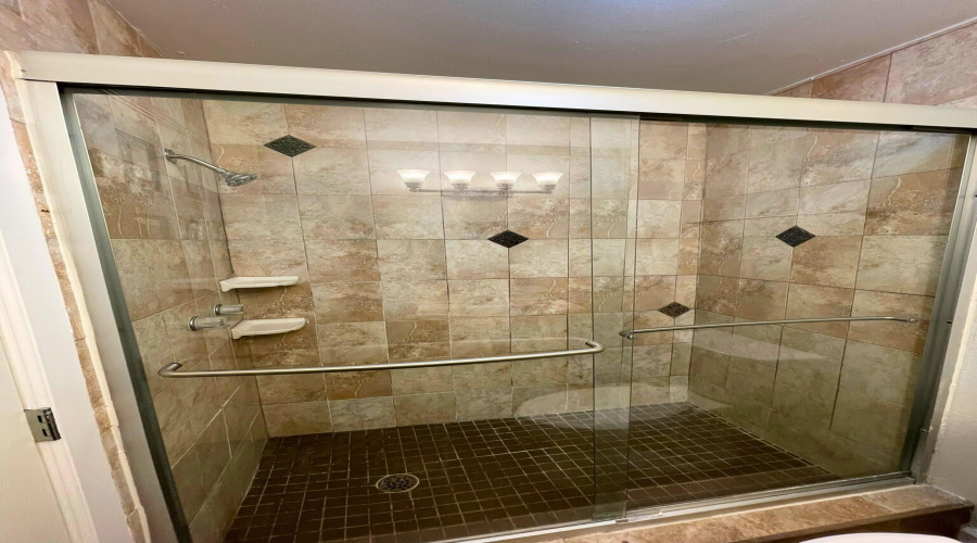 306 Potranca Ct, Laredo, Texas 78045, 3 Bedrooms Bedrooms, 6 Rooms Rooms,2 BathroomsBathrooms,Residential,For Rent,306 Potranca Ct,20264451