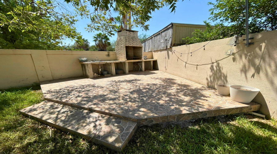 306 Potranca Ct, Laredo, Texas 78045, 3 Bedrooms Bedrooms, 6 Rooms Rooms,2 BathroomsBathrooms,Residential,For Rent,306 Potranca Ct,20264451