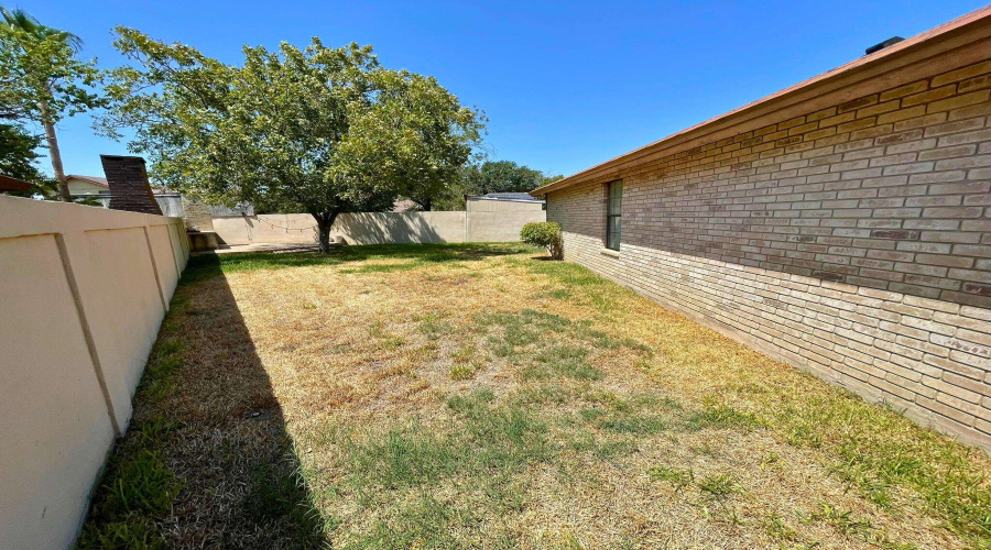 306 Potranca Ct, Laredo, Texas 78045, 3 Bedrooms Bedrooms, 6 Rooms Rooms,2 BathroomsBathrooms,Residential,For Rent,306 Potranca Ct,20264451
