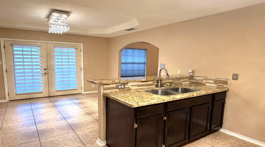 3218 Imperial Dr, Laredo, Texas 78045, 3 Bedrooms Bedrooms, 6 Rooms Rooms,2 BathroomsBathrooms,Residential,For Rent,3218 Imperial Dr,20264452