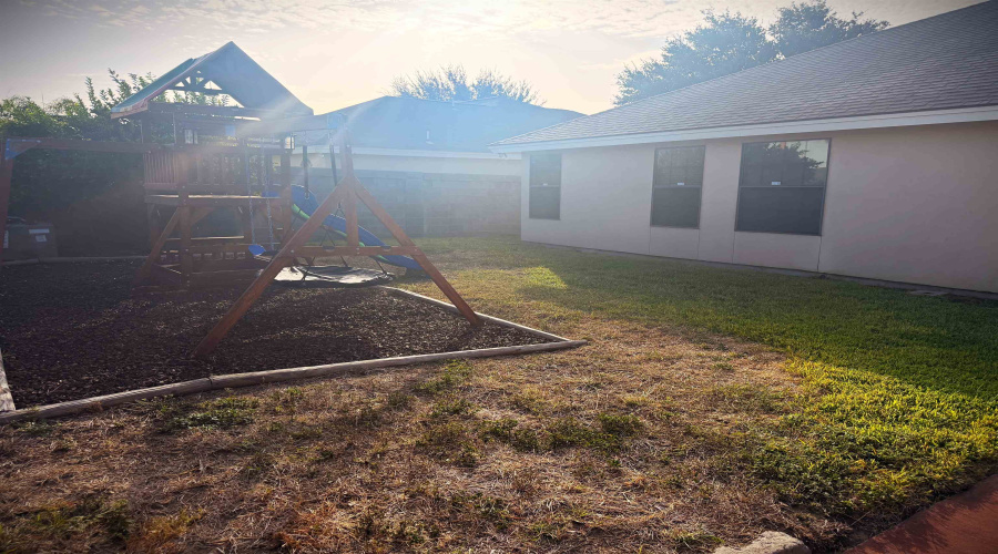 3218 Imperial Dr, Laredo, Texas 78045, 3 Bedrooms Bedrooms, 6 Rooms Rooms,2 BathroomsBathrooms,Residential,For Rent,3218 Imperial Dr,20264452