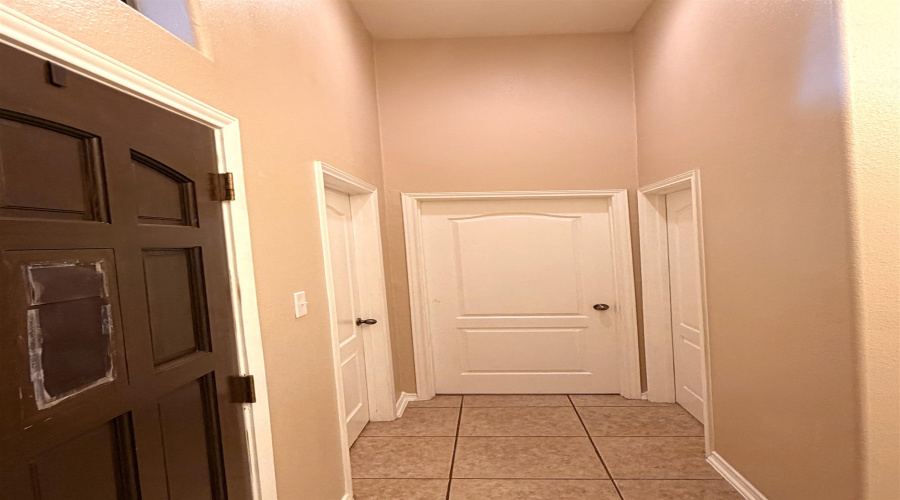 3218 Imperial Dr, Laredo, Texas 78045, 3 Bedrooms Bedrooms, 6 Rooms Rooms,2 BathroomsBathrooms,Residential,For Rent,3218 Imperial Dr,20264452