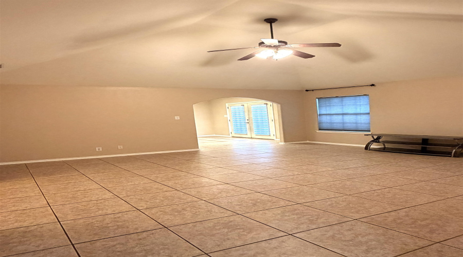 3218 Imperial Dr, Laredo, Texas 78045, 3 Bedrooms Bedrooms, 6 Rooms Rooms,2 BathroomsBathrooms,Residential,For Rent,3218 Imperial Dr,20264452