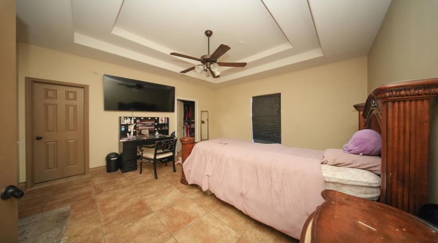 4120 De Novo St, LAREDO, Texas 78045, 4 Bedrooms Bedrooms, 8 Rooms Rooms,3 BathroomsBathrooms,Residential,For Sale,4120 De Novo St,20264454