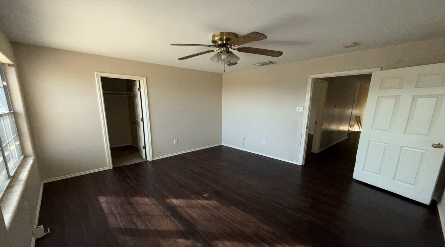 614 Pinos Cr, Laredo, Texas 78043, 3 Bedrooms Bedrooms, 6 Rooms Rooms,2 BathroomsBathrooms,Residential,For Sale,614 Pinos Cr,20261327