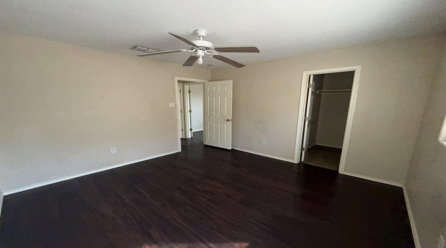 614 Pinos Cr, Laredo, Texas 78043, 3 Bedrooms Bedrooms, 6 Rooms Rooms,2 BathroomsBathrooms,Residential,For Sale,614 Pinos Cr,20261327