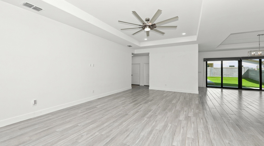 3822 Tahoe Dr., Laredo, Texas 78045, 4 Bedrooms Bedrooms, 6 Rooms Rooms,2 BathroomsBathrooms,Residential,For Sale,3822 Tahoe Dr.,20264460