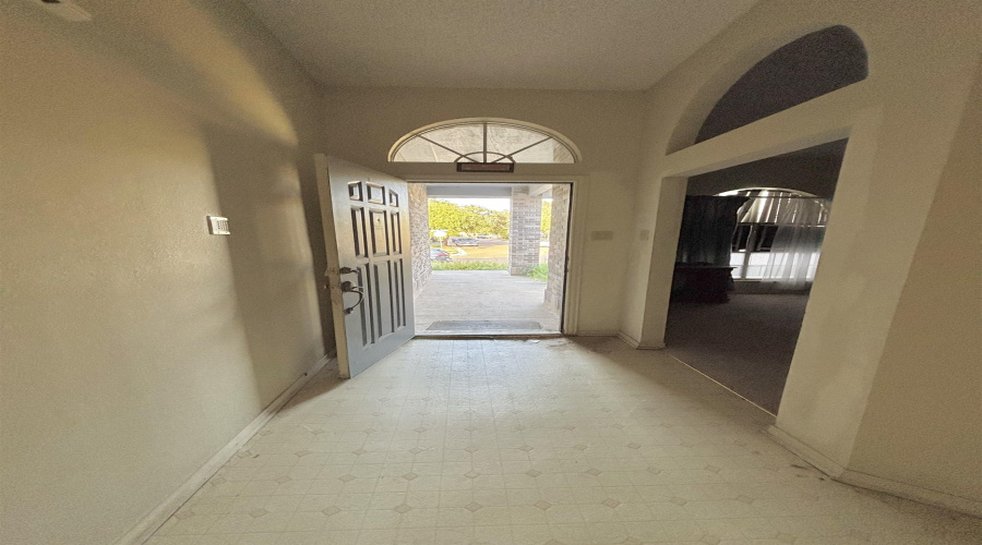 8904 Crossway Dr, Laredo, Texas 78045, 3 Bedrooms Bedrooms, 6 Rooms Rooms,2 BathroomsBathrooms,Residential,For Sale,8904 Crossway Dr,20264461