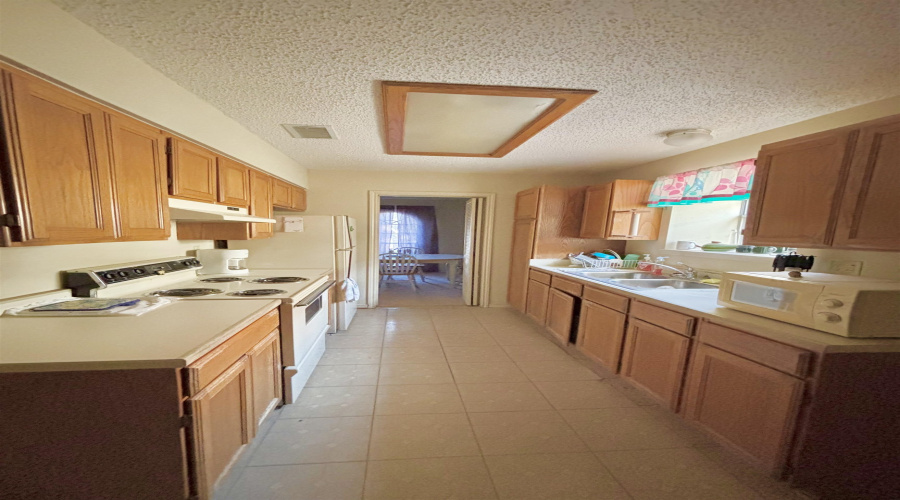 8904 Crossway Dr, Laredo, Texas 78045, 3 Bedrooms Bedrooms, 6 Rooms Rooms,2 BathroomsBathrooms,Residential,For Sale,8904 Crossway Dr,20264461