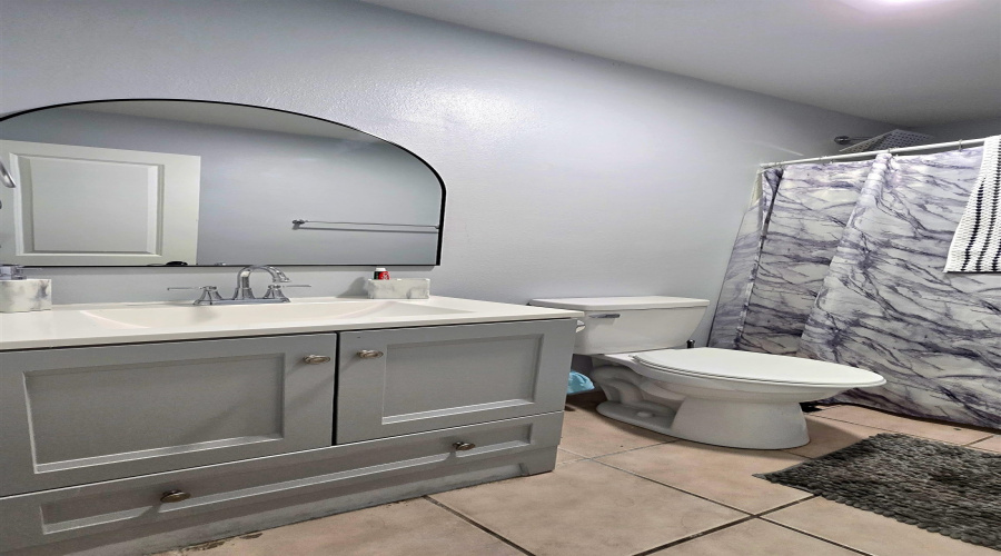 4902 Marcella Ave, Laredo, Texas 78041, 2 Bedrooms Bedrooms, 3 Rooms Rooms,1 BathroomBathrooms,Residential,For Sale,4902 Marcella Ave,20261904